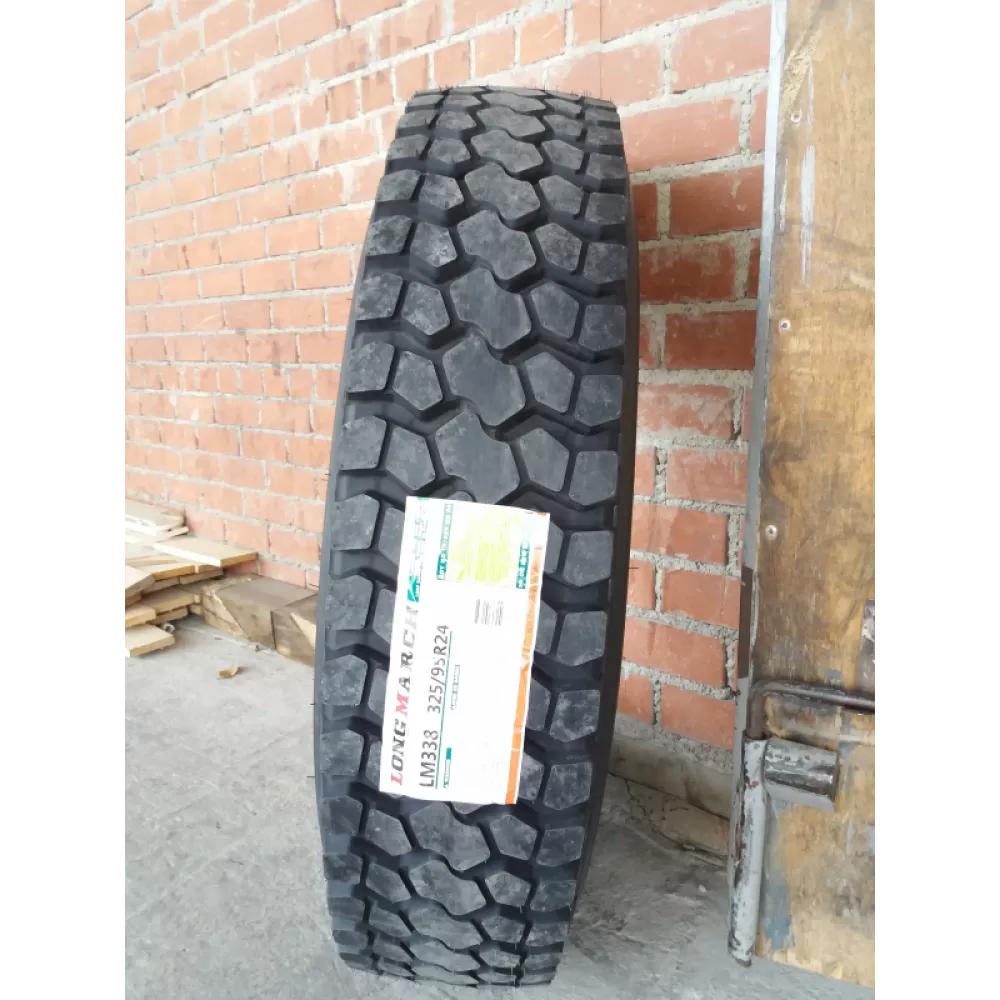 Грузовая шина 325/95 R24 Long March LM-338 22PR в Лянторе